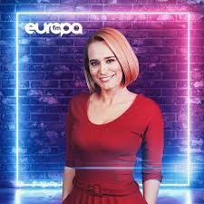 Check spelling or type a new query. Andreea Esca IÈi SÄrbÄtoreÈte SambÄtÄ Ziua De NaÈtere La MulÈi Ani Andreea Esca Europa Fm