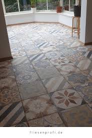 Dekorideen Wintergarten Mit Fliesen Im Vintage Dekor Havana Finca Vigia Mix 40x40cm Von Cir In 2020 Mosaik Fliesen Kuche Wintergarten Finca