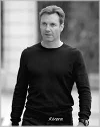 With three rules, he always completes his contracts. Chris Vance As Frank Martin In Transporter The Series Transporteur
