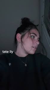 Tate McRae's Captivating Indoor Performance