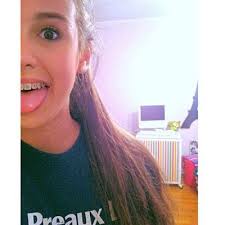 Abigail LeCompte (@AbzzLeCompte)