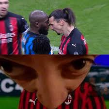 Romelu lukaku and zlatan ibrahimovic came to blows during the milan derby on tuesday night. How Lukaku Saw Ibrahimovic 9gag