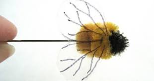 In the early spring when hummingbirds make their way back north they can struggle to find food with few flowers in bloom. Running With Scissors Diy Blossom And Bumblebee Pin Cushion Bumble Bee Bee Wings Diy Wings