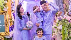 Quotsorry tertdanar betulbetulquotlakonan mantap fasha sandha dan aidil aziz tercalon dalam ask 2018. Mhtrivia Mungkin Semua Kenali Fasha Sandha Jadi Ini Kami Kongsi 10 Fakta Perihal Suaminya Aidil Aziz Media Hiburan