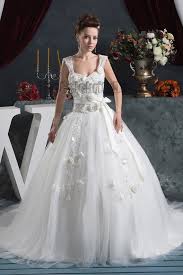 By now you already know that, whatever you are looking for, you're sure to find it on aliexpress. Ball Gown Sweetheart Chapel Train Wedding Dress With 3d Flowers Thecelebritydresses