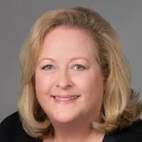 Amanda Gayle's Instagram, Twitter & Facebook