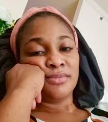 Cindy was a single lady based in The US and she lived alone in her  apartment at Ohio. Cindy's friend who didn't hear from her for few weeks  tried to call her