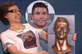 In march 2017 a bronze statue of real madrid's number 7 was unveiled in madeira and many jokes followed. Snl Cristiano Ronaldo Statue Bronze Bust Roasted Fitforhealth News