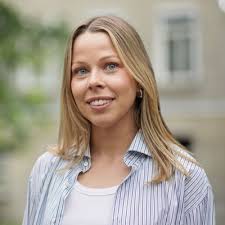 Meet Lova Wahlqvist, our new AI Governance & Strategy Associate. Lova  brings a broad background at the intersection of law, tech, and innovation.  She joins us from her role as Legal Engineer