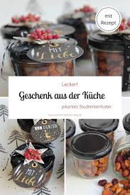 Da morgen bereits weihnachten ist, habe ich heute zehn ideen für geschenke aus der küche die perfekt zu weihnachten passen. Geschenk Aus Der Kuche Weihnachtliches Studentenfutter Tischlein Deck Dich Diy Geschenke Aus Der Kuche Geschenke Aus Der Kuche Geschenke