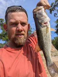 Feeding and growing crawfish in a backyard pond