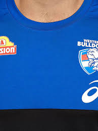 Conca last played for fremantle in round nine against essendon while western is pushing for a debut. Western Bulldogs Long Sleeve Training Top 2021 Performance Black