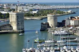 La rochelle airport is quite close to both la rochelle town center and the île de ré. La Rochelle And Re Island Bordeaux Tourism Conventions