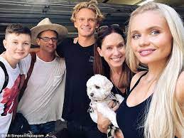 Cody simpson is a popular australian singer, songwriter, dancer, and actor who has been in the music industry since 2009.simpson also has won the first season of an … Alli Simpson Reveals Dark Secret That Turned Her Family Upside Down Daily Mail Online