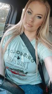 Still rocking The Griswold shirt🎄🤍🎄🤍