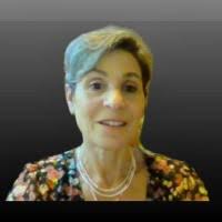 300+ "Simone Berg" profiles