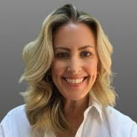 Alyssa Landers's Instagram, Twitter & Facebook