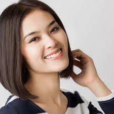 An asymmetrical short bob is one of the best asian short hairstyles, especially if your face is more on the round side. Short Asian Hairstyles Perfect For 2020 All Things Hair Us