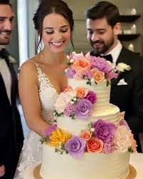 My mother-in-law mocked me for making my own wedding cake… then claimed all  the credit When I told my mother-in-law I planned to make our wedding cake  myself, she burst out laughing: — “