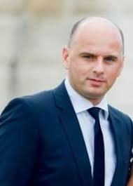 Curentuț, „curentat” de creditori. Compania lui Daniel Oros, cel mai mare  trader de energie din Alba, hărțuită cu procese și cereri de insolvență