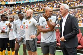 Gavin hunt and the team arrived on monday afternoon in the windy city of port elizabeth to face chippa united in a dstv premiership match tonight. Wits Coach Gavin Hunt Showers Praise On Kaizer Chiefs Counterpart Ernst Middendorp