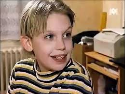 Supernanny is a british reality television programme about parents struggling with their children's behaviour, mealtime, potty training, etc. Super Nanny Sylvie Videos Vidoemo Emotional Video Unity