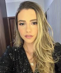 Roberta Marin(@beta_marin) • Instagram 사진 및 동영상