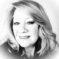 Debbie Mccready's Instagram, Twitter & Facebook