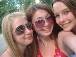 Sissy and Friends 013