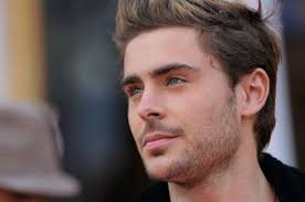 He began acting professionally in the early 2000s and rose to prominence in the late 2000s for his leading. Zak Efron V Novyh Otnosheniyah Srazu Posle Rasstavaniya