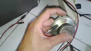 Secara komplet, sistem amplifier yang saya rancang terdiri dari 2 speaker woofer untuk bass kiri kanan, 2 speaker tweeter untuk treble kiri kanan dan 1 speaker subwoofer untuk nada bass rendah. Memasang Speaker Tweeter Youtube