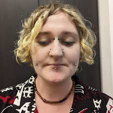 Dani Bowen (@cheeky_stabs) • Instagram photos and videos