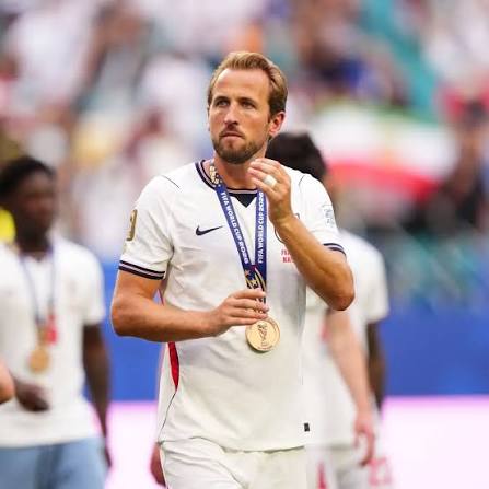 ️ Harry Kane: Bu turnuvada son 60 yılın en iyi derecesini elde etmemizin  en büyük mimarı Tuchel.