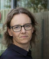 Hjalmarson & högberg bokf.ab (2009) saatavuus: Morgonrock Vad Ar Social Innovation Och Varfor Ar Det Sa Viktigt Region Norrbotten