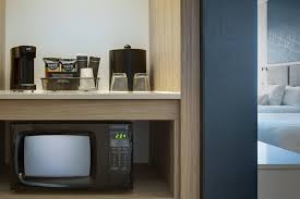 Springhill Suites Oklahoma City Midwest City Del City Convenience Bar Hotel Guestroom Guestbathroom Midwest City Springhill Oklahoma City