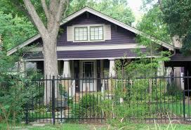 Susan S Colorful Life Pretty Purple Houses Yes Purple House Paint Exterior House Painting Exterior House Colors