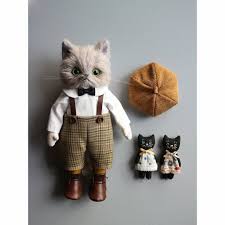 パリcoはinstagramを利用しています 白シャツ蝶ネクタイコーデも 作ってみました handmadecat お人形のお人形 doll ハンドメイド catdoll 猫雑貨 kitte animal dolls cat doll dolls handmade