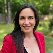 Meet Candice Bright of Benton County. She along with other family members  recently fled California to Arkansas because of Ca's atrocious leftist  policies! Candice immediately got plugged into her local county committee,