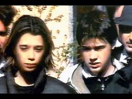 Si sfoga, intervistata da la stampa, erika de nardo, la giovane che il 21 febbraio del 2001, nella sua casa di novi ligure, uccise la madre e il fratellino insieme al fidanzatino di allora, omar favar. Erika E Omar Di Novi Ligure Sono Liberi Lui Ha Un Figlio La Loro Nuova Vita Ultimi Articoli Youtube