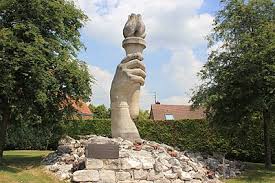 List of World War I memorials and ...