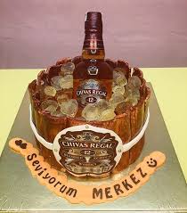 Chivas Regal Whiskey Fondant Cake Melek Anne Pasta Pastalar Pasta Dogumgunu Pastalari