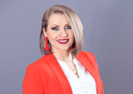 După retragerea ei, mirela vaida (39 de ani) a preluat rolul de prezentatoare. Mirela Vaida In Stare De È™oc Prezentatoarea A Fost AtacatÄƒ In Direct La Acces Direct Cum A ReacÈ›ionat Tvmania Ro
