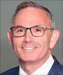 McGee and Weinstock Added to IBAT's Wall of Heroes and Legends