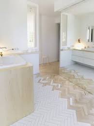 Le Melange Carrelage Et Parquet Joli Place Carrelage Parquet Planchers Modernes Carrelage