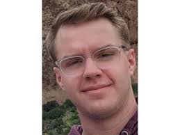 Jesse Dillon's Instagram, Twitter & Facebook