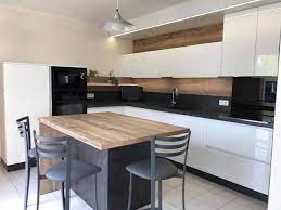 Cuisine moderne laque blanc et bois. Cuisine Meubles Laques Blanc Et Ilot Bois