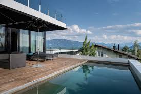 Terrasse Mit Pool Moderne Pools Von Avantecture Gmbh Modern Homify In 2020 Moderne Pools Dachterrasse Mit Pool Haus Architektur