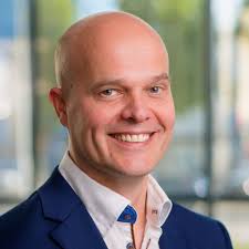 EMCM's Management Philosophy: a “no-compromise