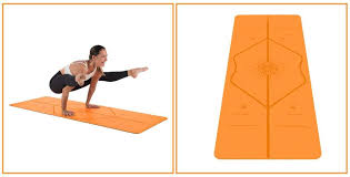 A standard yoga mat is 68 inches long, but you can also find longer lengths in 72, 74 and even 78 inches if you're taller or prefer a little more room. Liforme Mat Buyer S Guide Find The Right Yoga Mat