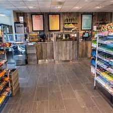 Vennlig service, nyeste modellbiler og lave priser er en del av våre daglige tilbud. 7 Eleven I Norge